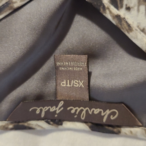 Dress - Picture 2 of 3